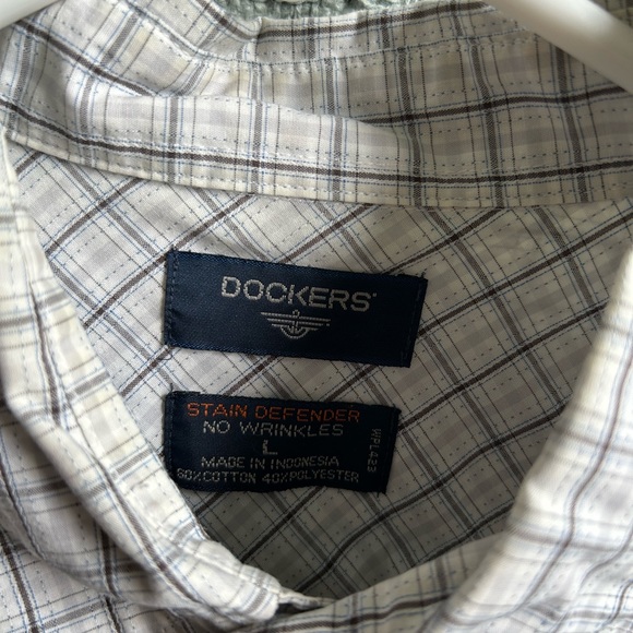 Lot of 7 short sleeved shirts! Under Armour, North Face, Fila, Izod, and more! - Picture 9 of 14